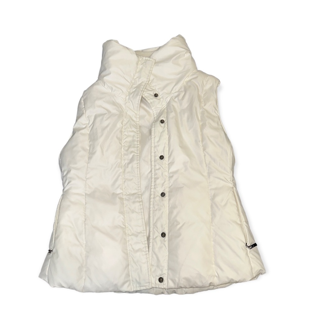 White  vest | motivi + gift 🎁